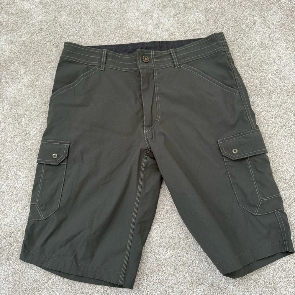 Kuhl Dark Green Casual Outdoor Hiking Cargo Shorts Men's Size 34‎ Gorpcore